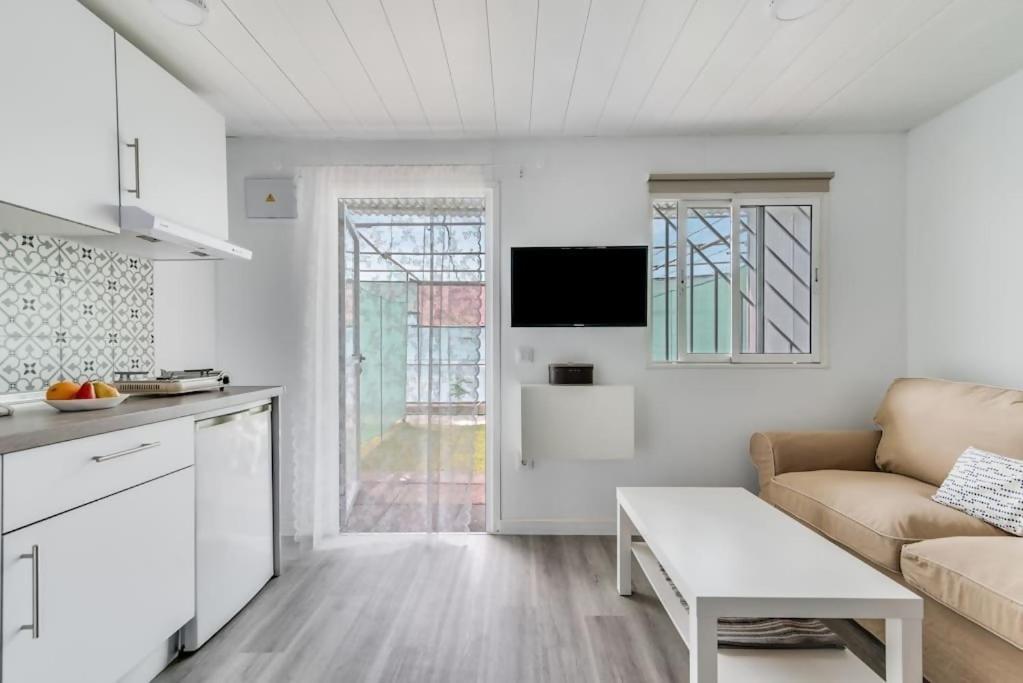Apartment Tiny House In The Country Artedara